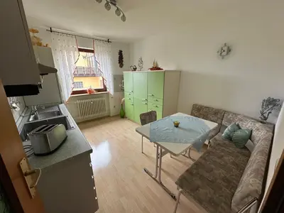 Küche/Küchenzeile in der Unterkunft Ziegelhüttenblick -auch für Monteure geeignet