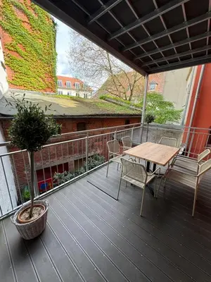 Ein Balkon oder eine Terrasse in der Unterkunft bayreuthome - Megaschönes, großzügiges City Apartment mit Balkon und 3 Schlafzimmern