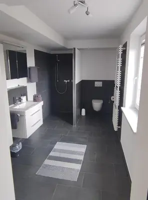 Ein Badezimmer in der Unterkunft Sonniges und modernes Apartment Casa Nobi