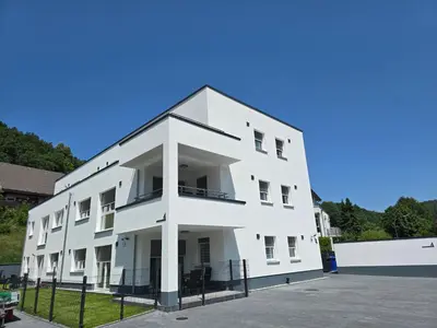 Das Gebäude in dem sich die Ferienwohnung befindet