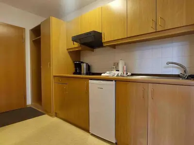 Küche/Küchenzeile in der Unterkunft STA1043 gut geschnittene Monteurwohnung mit Balkon
