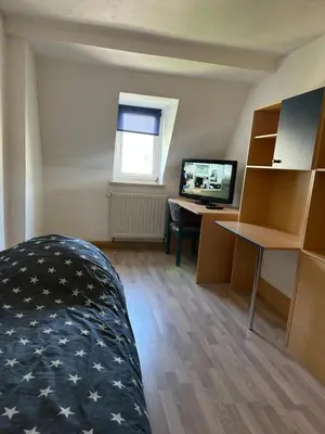 TV/Unterhaltungsangebot in der Unterkunft 2 Raum Ferienwohnung mit 2 Schlafzimmer