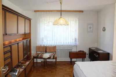 Ein Bett oder Betten in einem Zimmer der Unterkunft Elsa's Waldnest-Nähe Fichtelsee