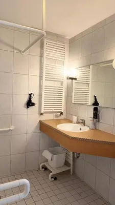 Ein Badezimmer in der Unterkunft Sparta Hotel