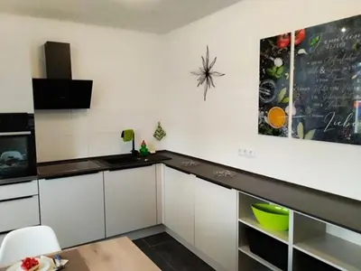Küche/Küchenzeile in der Unterkunft Ferienhaus Ferienwohnung Schöneberg