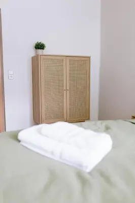 Ein Bett oder Betten in einem Zimmer der Unterkunft stay-a-while Apartment I Emilio I WLAN