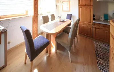 Ein Sitzbereich in der Unterkunft Gorgeous Home In Waldthurn With Wifi