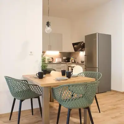 TheFamilyNest
