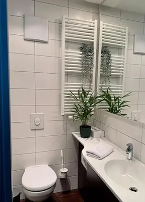 Ein Badezimmer in der Unterkunft Stadthotel und Restaurant am See