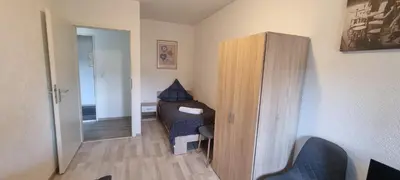 Ein Sitzbereich in der Unterkunft Monteurwohnung