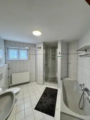 Ein Badezimmer in der Unterkunft Stilvolle Erholungsoase am Berg, Ruhig & modern - Elli M18 - Frankenwald Apartments