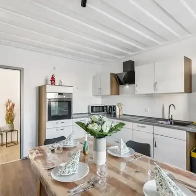 Neues 2 BR Apartment