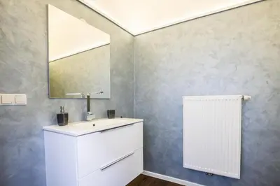 Ein Badezimmer in der Unterkunft Modernes Apartment in Mistelgau 2