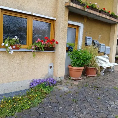 Ein Garten an der Unterkunft Ferienwohnung Cäcilie