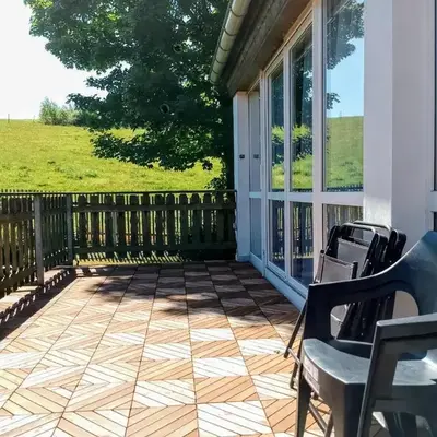 Familien FEWO mit Spielzimmer Balkon nahe Freizeitpark Plohn DZ eigenes Bad Küche gratis Kaffee Frühstückskorb auf Anfrage