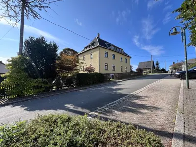 Das Gebäude in dem sich die Ferienwohnung befindet
