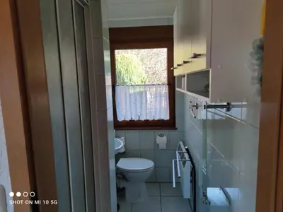 Ein Badezimmer in der Unterkunft Haus Sonneneck 1
