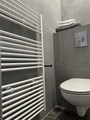 Ein Badezimmer in der Unterkunft Im Herzen Plauen