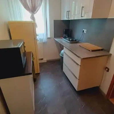 Einfache 2 Zimmer Wohnung mit Parkplatz nur 8 Min nach Bayreuth