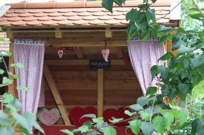 Ein Garten an der Unterkunft Ferienhof Schlag