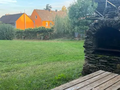 Ein Garten an der Unterkunft Bauernhofidylle in Arzberg-Bergnersreuth