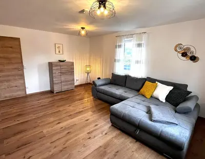 Ein Sitzbereich in der Unterkunft Ferienwohnung Naturtraum