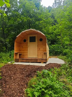 Das Gebäude in dem sich der Campingplatz befindet