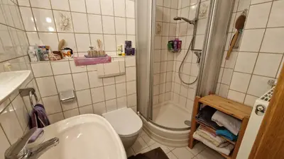 Ein Badezimmer in der Unterkunft Das kleine Anders