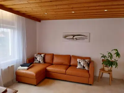 Ein Sitzbereich in der Unterkunft Gemütliche Apartments in Steinberg am See für Arbeit & Urlaub