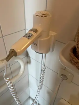 Ein Badezimmer in der Unterkunft LANDGASTHAUS Döbraberg
