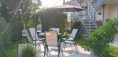 Ein Garten an der Unterkunft Ferienwohnung Ohne Gleichen