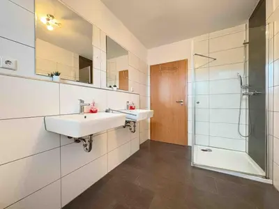 Ein Badezimmer in der Unterkunft STB114 moderne Monteurwohnung