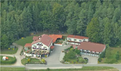 Das Gebäude in dem sich das Hotel befindet