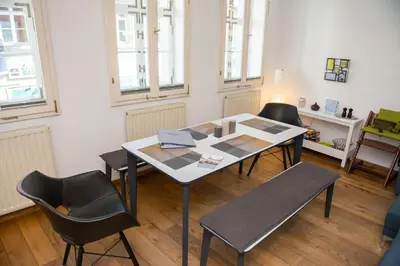 Ein Sitzbereich in der Unterkunft Meisterhaus Ferienwohnung Bayreuth