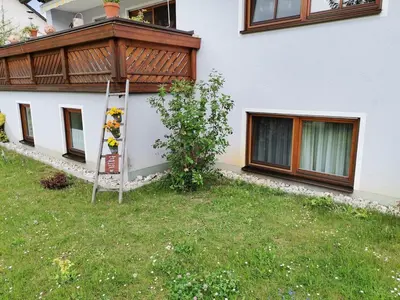 Ein Garten an der Unterkunft Fewo Strobl
