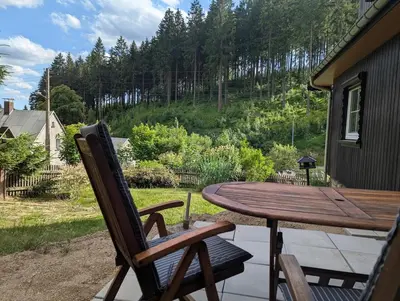 Ein Garten an der Unterkunft Super ausgestattet - durchdacht Urlaub gemacht!