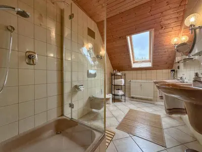 Ein Badezimmer in der Unterkunft Weiherblasch II