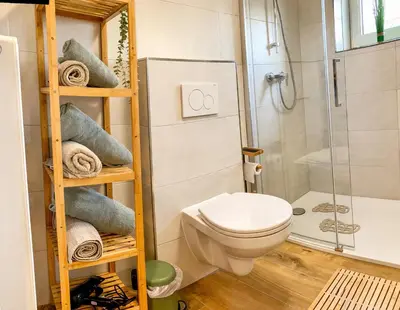 Ein Badezimmer in der Unterkunft Charmantes Apartment Roding mit 3 Schlafzimmer