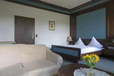 Ein Bett oder Betten in einem Zimmer der Unterkunft Landhaus Deuber