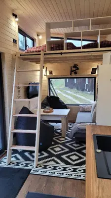 Ein Sitzbereich in der Unterkunft Fichtel-Tiny - Mit Hot Tub oder Sauna gegen Aufpreis