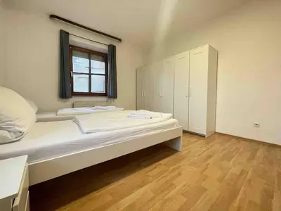 Ein Bett oder Betten in einem Zimmer der Unterkunft SAD262 große Monteurwohnung