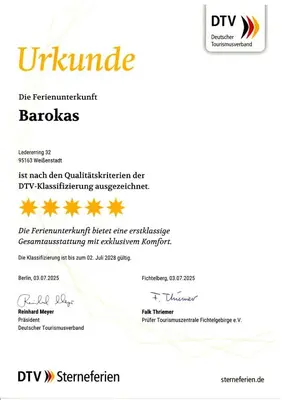 Ein Zertifikat, Auszeichnung, Logo oder anderes Dokument, das in der Unterkunft Ferienwohnung Barokas ausgestellt ist
