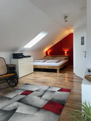 Ein Bett oder Betten in einem Zimmer der Unterkunft All Seasons