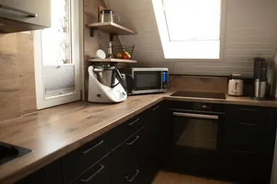 Küche/Küchenzeile in der Unterkunft Moderne Maisonettewohnung