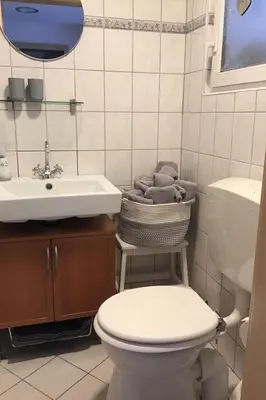Ein Badezimmer in der Unterkunft Apartment Auf der Sonnenseite by Interhome