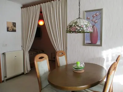 Ein Sitzbereich in der Unterkunft Apartment Große Wohnung in Weißenstadt by Interhome