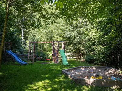 Ein Kinderspielbereich in der Unterkunft Apartment mit Balkon und zwei Schlafzimmern by Interhome