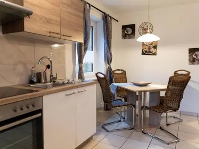 Küche/Küchenzeile in der Unterkunft Apartment Großzügiges Ferienstudio für zwei Personen by Interhome