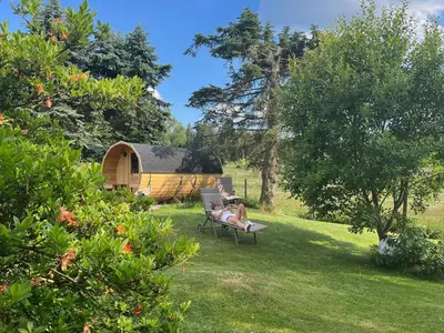 Ein Garten an der Unterkunft Holiday Home Vogtlandresidenz by Interhome