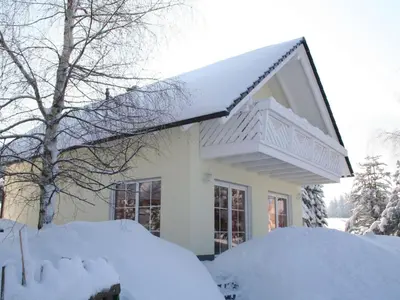 Holiday Home Vogtlandresidenz by Interhome im Winter